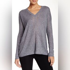Vince V-Neck Linen Blend Summer Sweater